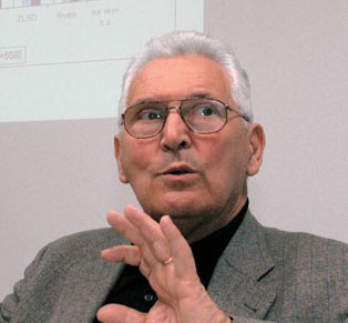 Dr. Niko Toš