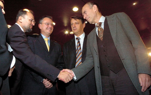 Zadnjič skupaj: Jelko Kacin, Marko Pavliha, Tone Rop in Janez Drnovšek na zadnjem kongresu LDS 15. oktobra 2005