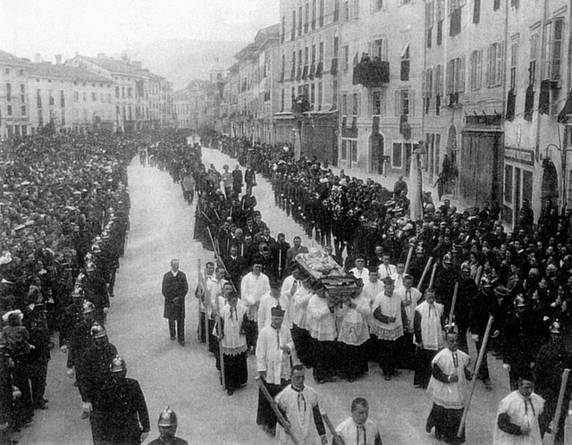 Pogreb kardinala Missie v Gorici leta 1902