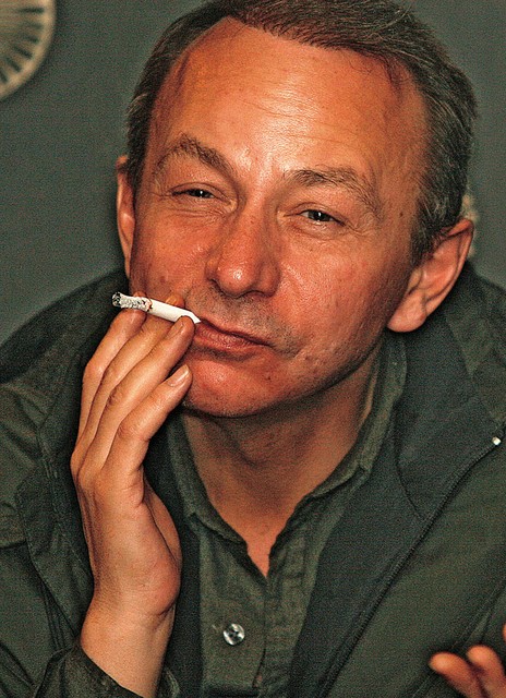 Michel med značilnim kajenjem
