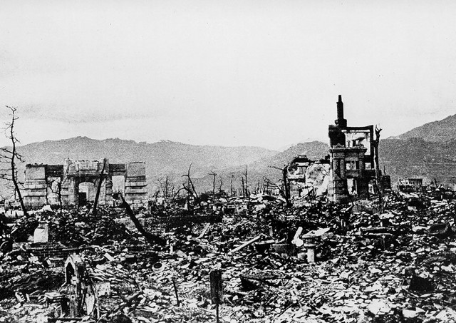 Hirošima, posledice bombe Mali deček (6. avgust 1945): 200.000 mrtvih