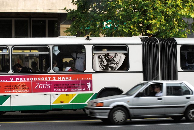 Odhod z avtobusom na tajno lokacijo