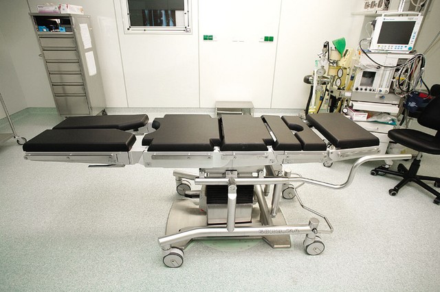 V novomeški bolnišnici imajo z operacijskimi mizami znamke Sordina zelo slabe izkušnje