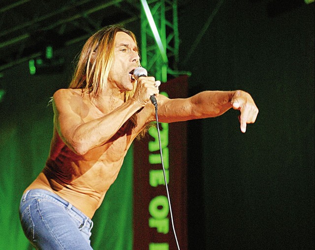 Iggy Pop leta 2004