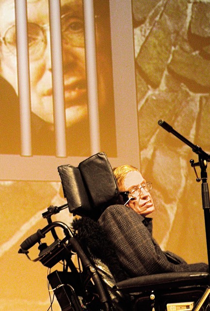 Stephen W. Hawking bo nastopil na seminarju Čas in Prostor 2007 na Bledu. Država bo prispevala 4176 evrov.
