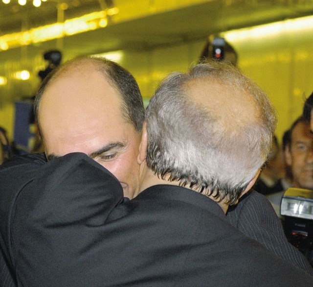 Janez Janša in Andrej Bajuk po zmagi na volitvah, 3. oktobra 2004