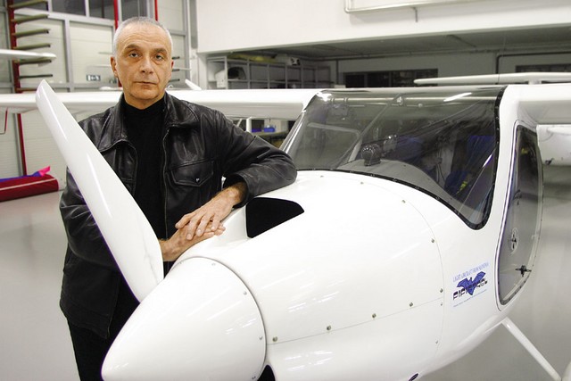 Ivo Boscarol in njegovo ultralahko letalo