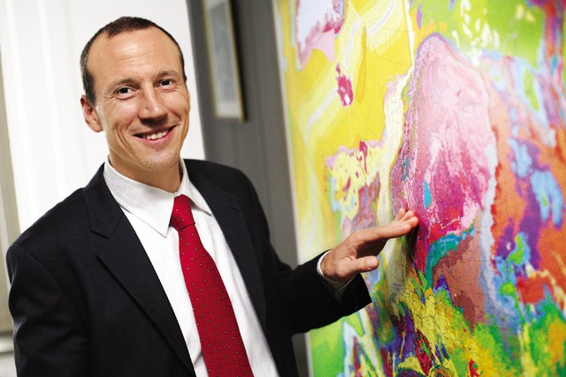 Dr. Marko Komac: 'Poglejte primer Črnega Kala, kjer nastaja zaradi nepoznavanja tektonskih razmer in dviganja kraškega roba potencialna nevarnost za viadukt.'