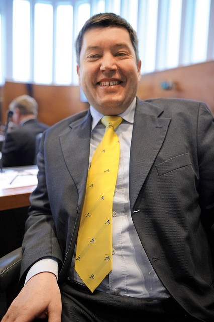 Kravatarji: Stane Pajk (SDS)