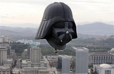 V Maleziji se je začel festival balonarjev. 