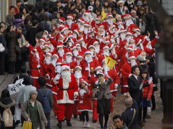 Tokijski Božički po končanem šolanju za ta decembrski poklic