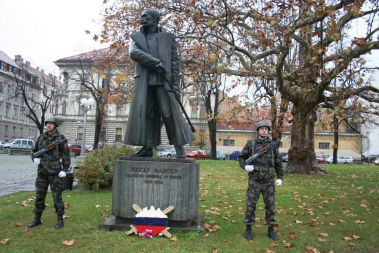 Danes je državni praznik, dan Rudolfa Maistra, borca za severno slovensko mejo. Spominjamo se 23. novembra 1918, ko je Maister prevzel vojaško oblast v Mariboru.