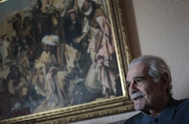 Igralec Omar Sharif, Egipčan, je ob egiptovskih protestih izjavil: \
