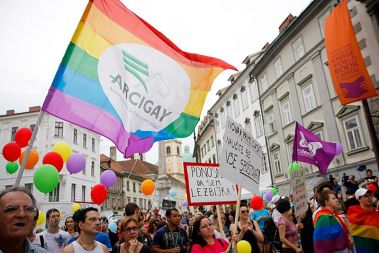 Parada ponosa v Ljubljani je potekala pod geslom Dovolj čakanja in v znamenju zahtev homoseksualnih gibanj po sprejetju družinskega zakonika. Udeleženci so na transparente napisali: Enakopravnost, človekove pravice, solidarnost; Novak, Primc, Cukjati, naučite se vse spoštovati; Poroka je človekova, ne heteroseksualna pravica.