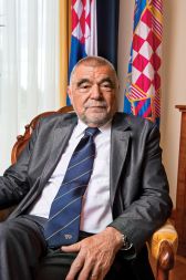 Stjepan Mesić