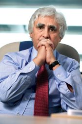 Dr. Janez Prašnikar: »Jugosfera je najracionalnejša metoda pri vključevanju teh držav v EU. Najprej naj se torej zgodi demokratizacija, nato naj sledi učna ura medsebojnega približevanja teh držav.«