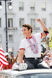 Sean Penn kot Harvey Milk v filmu Milk