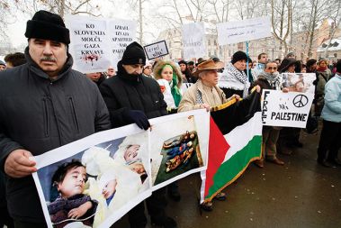 Demonstracije proti izraelski agresiji v Ljubljani