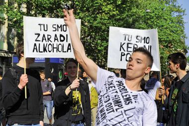 Politični protest ali zabava?