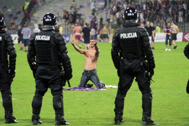 »Športno navijanje« na tekmi Maribor Palermo