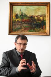 Dr Janez Krek