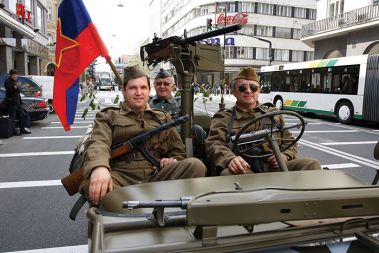 TEK OB ŽICI 2008
