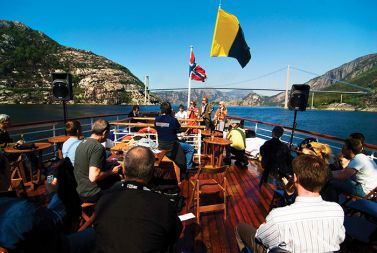 HILDE MARIE KJERSEM BAND NA NORVEŠKEM JAZZOVSKEM SREČANJU, FJORD LYSE 