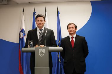 Borut Pahor in Karl Erjavec ob naznanilu ministrove usode