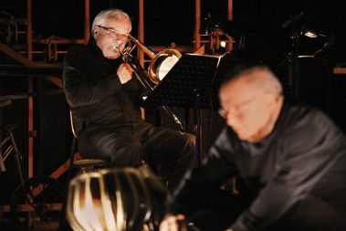 Legenda Vinko Globokar in tolkalec Jean-Pierre Drouet