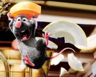 Lado Bizovičar je v Pixarjevem Ratatouillu gurmanska podgana Remy