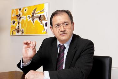 Dr. Rado Bohinc