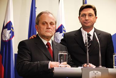 Adijo, se vidimo na sodišču. Zadnja tiskovna konferenca kmetijskega ministra Milana Pogačnika.