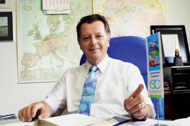 Janez Zakeršnik, milijonar. Prevoznik.
