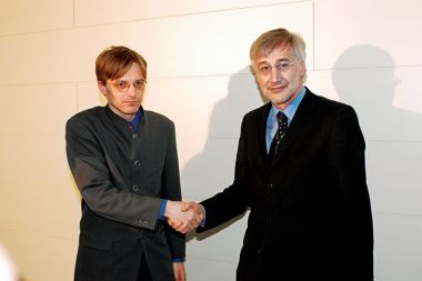 Peter Jančič in Danilo Slivnik ob imenovanju prvega za odgovornega urednika Dela