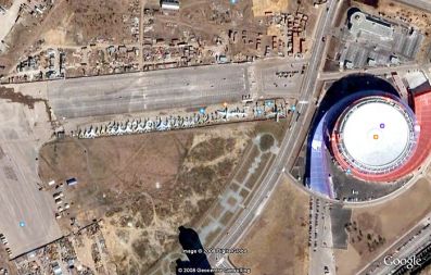 Hodinka, kot jo vidi oko satelita na Google Earth.