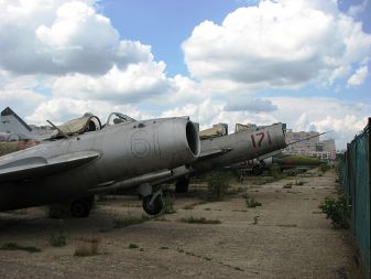 Mig-17, letalo, ki je ki je zaznamovalo vietnamsko vojno, si želi nazaj pod nebo.