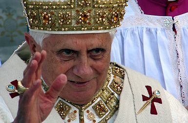 /media/www/slike.old/novice/benedetto_xvi.jpg