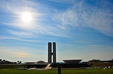 /media/www/slike.old/novice/brasilia1.gif