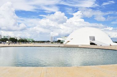 /media/www/slike.old/novice/brasilia_2.jpg