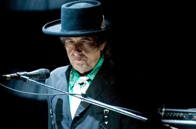 /media/www/slike.old/novice/dylan3_crop3_copy1.jpg