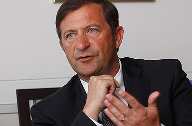 /media/www/slike.old/novice/erjavec2.jpg