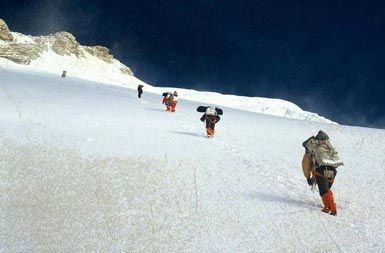 Jugoslovanska odprava na Everest leta 1979  v steni Zahodne rame med T1 in T2