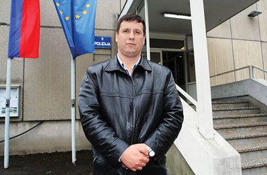 Zlatko Gomilšek, odpuščeni in nedolžni policist