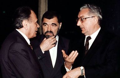 Hrvaško vodstvo leta 1991: Josip Manolić, Stipe Mesić in Franjo Tuđman