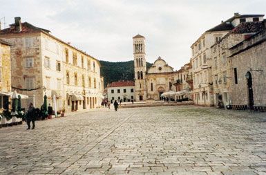 /media/www/slike.old/novice/hvar_dragopilsel.jpg