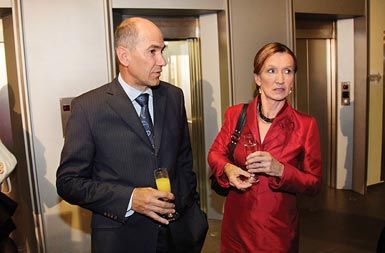 /media/www/slike.old/novice/jansa_brezigar_arhivrtvslo.jpg