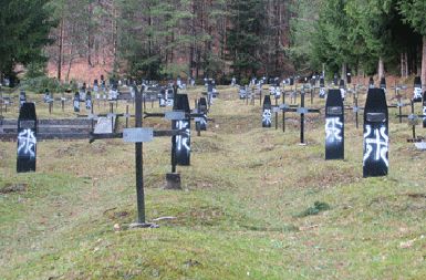 Oskrunjeni grobovi