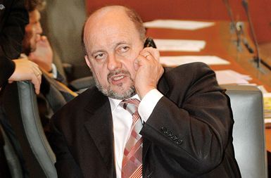 /media/www/slike.old/novice/mtelefoni_8636_ml_copy1.jpg