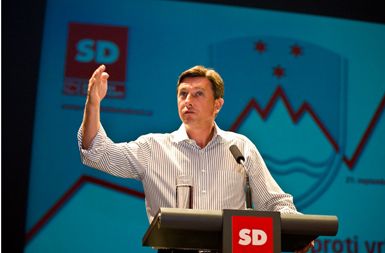 /media/www/slike.old/novice/pahor_borutpeterlin_copy1.jpg