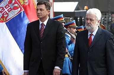 Premiera Slovenije in Srbije